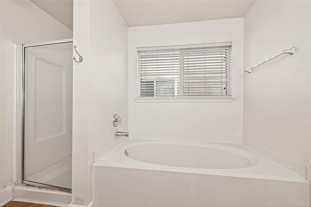 Image 30 of property listing at 6318 Torrance Elms Court, Katy, TX 77449