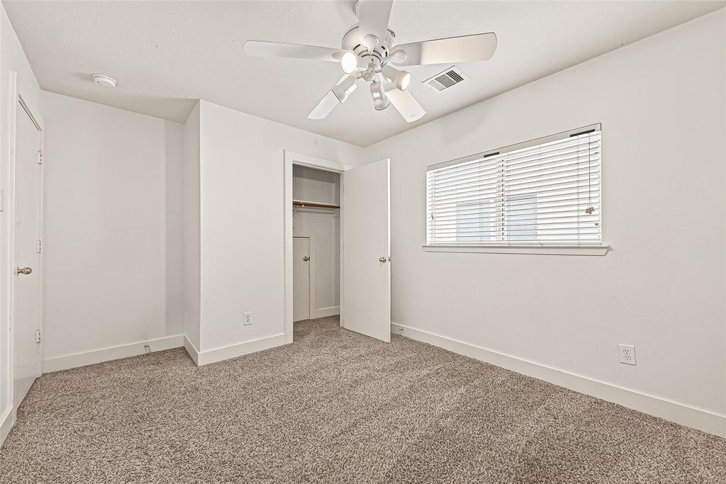 Image 35 of property listing at 6318 Torrance Elms Court, Katy, TX 77449