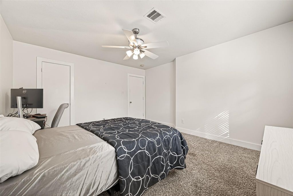 Image 41 of property listing at 6318 Torrance Elms Court, Katy, TX 77449