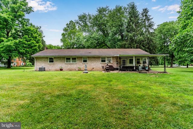532 PINE RD, Carlisle, PA 17015
