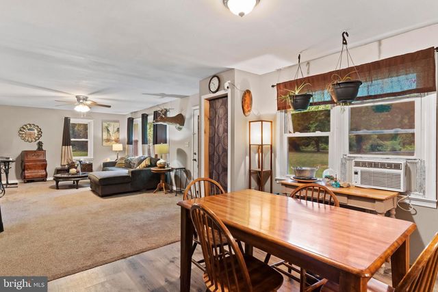 532 PINE RD, Carlisle, PA 17015