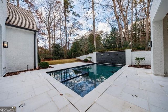 2983 Habersham Court NW, Atlanta, GA 30305