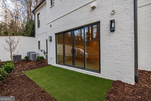 2983 Habersham Court NW, Atlanta, GA 30305