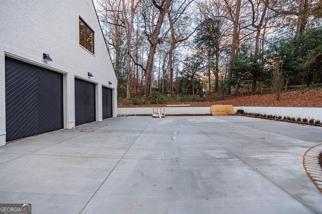 2983 Habersham Court NW, Atlanta, GA 30305