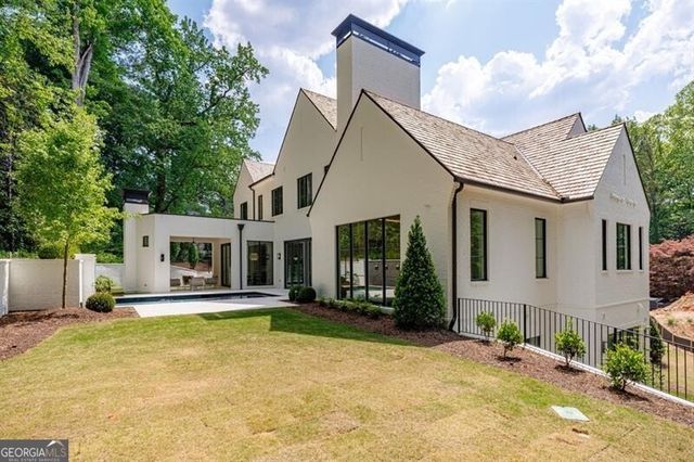 2983 Habersham Court NW, Atlanta, GA 30305