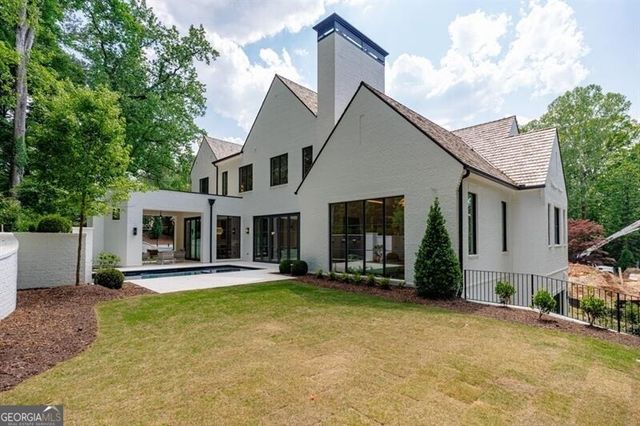 2983 Habersham Court NW, Atlanta, GA 30305
