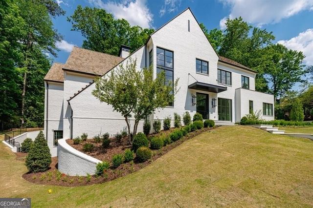2983 Habersham Court NW, Atlanta, GA 30305