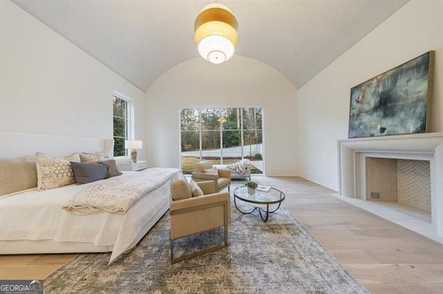 2983 Habersham Court NW, Atlanta, GA 30305