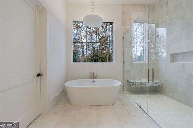 2983 Habersham Court NW, Atlanta, GA 30305