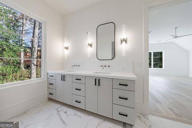 2983 Habersham Court NW, Atlanta, GA 30305