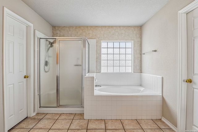 2430 Rogers Loop, San Antonio, TX 78258