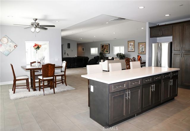 449 Skylark, San Bernardino, CA 92405