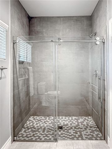 449 Skylark, San Bernardino, CA 92405