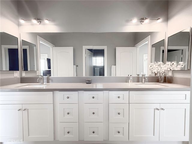 449 Skylark, San Bernardino, CA 92405