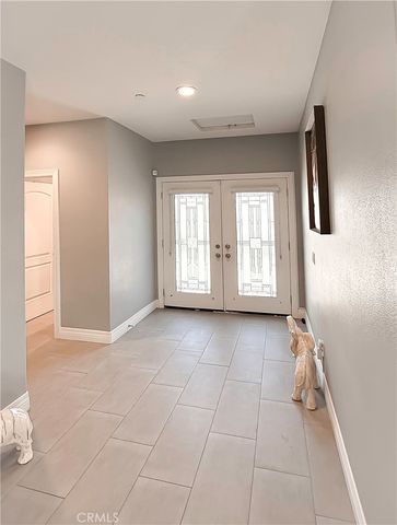 449 Skylark, San Bernardino, CA 92405