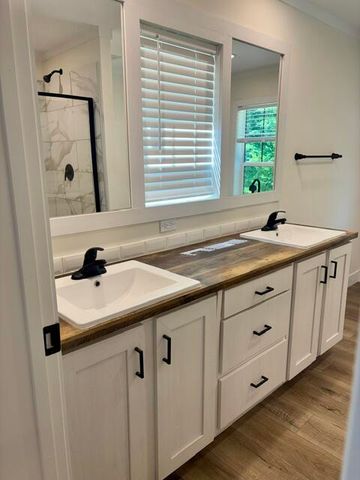 116 Navajo CIR, Henry, VA 24102