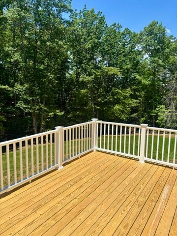 116 Navajo CIR, Henry, VA 24102