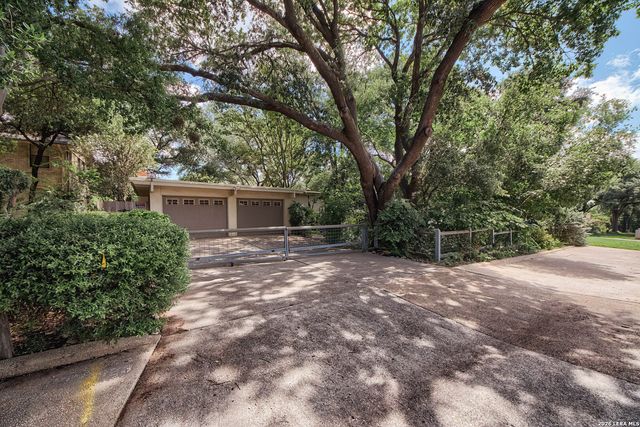 2923 Albin, San Antonio, TX 78209