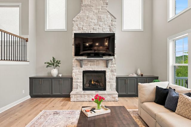 810 Westchester Cir, Hendersonville, TN 37075