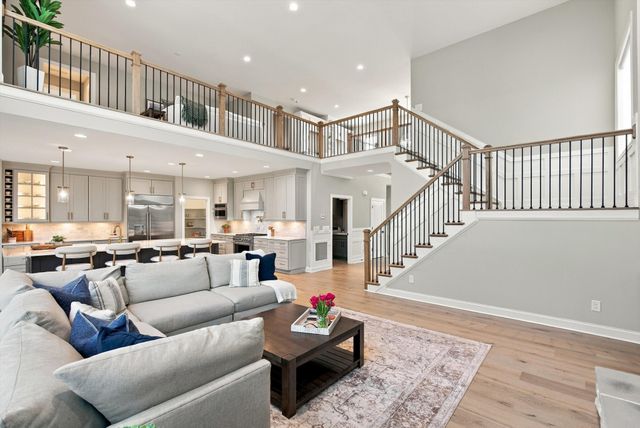810 Westchester Cir, Hendersonville, TN 37075