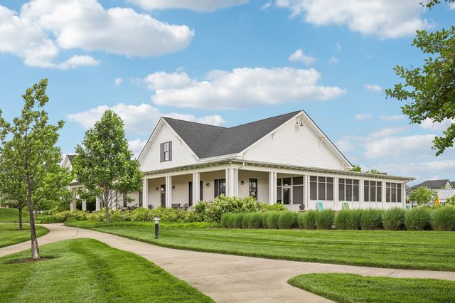 810 Westchester Cir, Hendersonville, TN 37075
