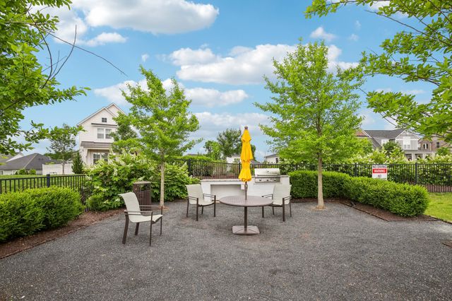 810 Westchester Cir, Hendersonville, TN 37075
