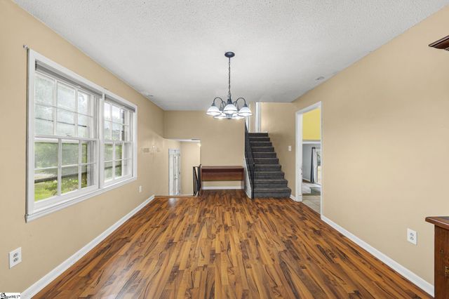 101 Hendrix Court, Boiling Springs, SC 29316