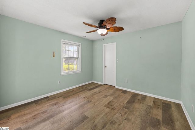 101 Hendrix Court, Boiling Springs, SC 29316