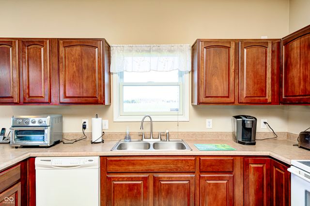 4190 W County Road 700 N, Middletown, IN 47356