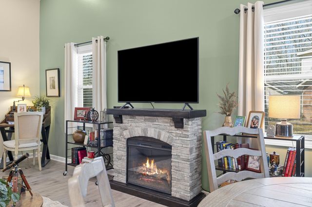 221 Jackson Cir, Tullahoma, TN 37388