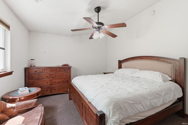 816 Katarina Court, Kendallville, IN 46755