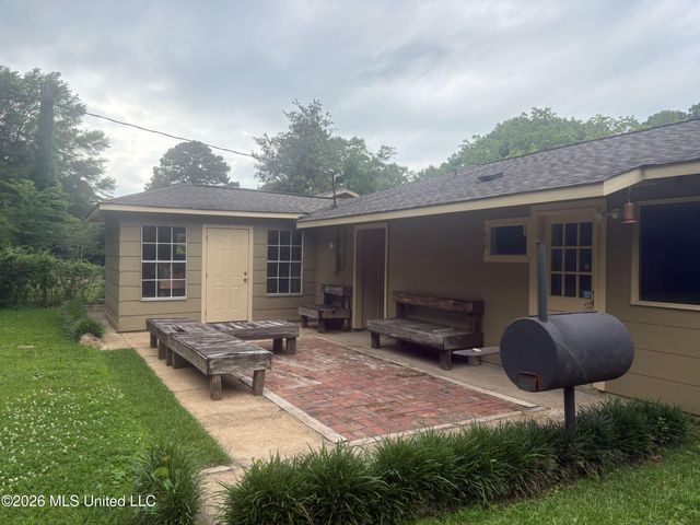 265 Sun Drive, Jackson, MS 39211