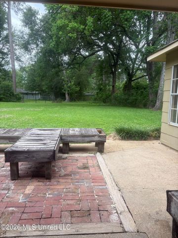 265 Sun Drive, Jackson, MS 39211