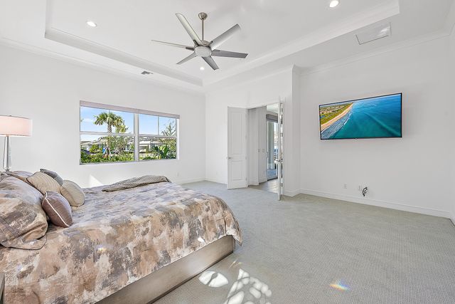 10229 Riverstone Way, Palm Beach Gardens, FL 33412