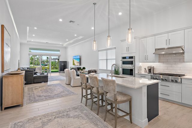 10229 Riverstone Way, Palm Beach Gardens, FL 33412