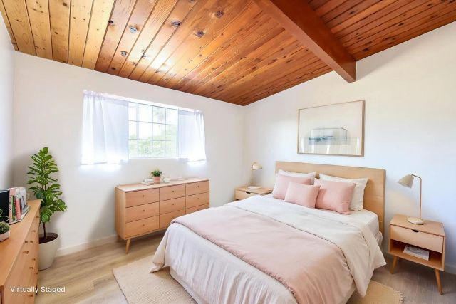 245 Paden Dr, Spring Valley, CA 91977
