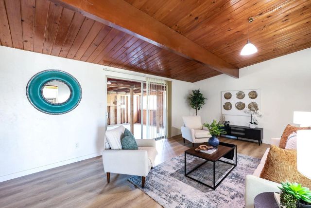 245 Paden Dr, Spring Valley, CA 91977