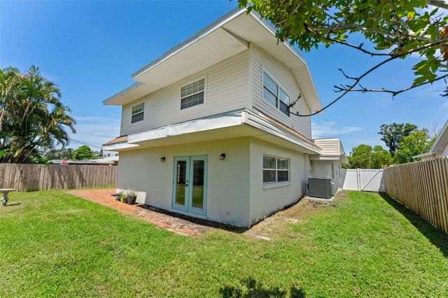 3298 21ST AVENUE SW, Largo, FL 33774