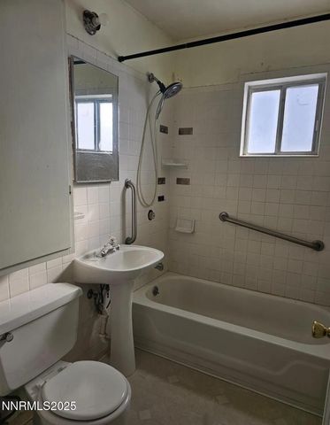 108 5th Street, Hawthorne, NV 89415