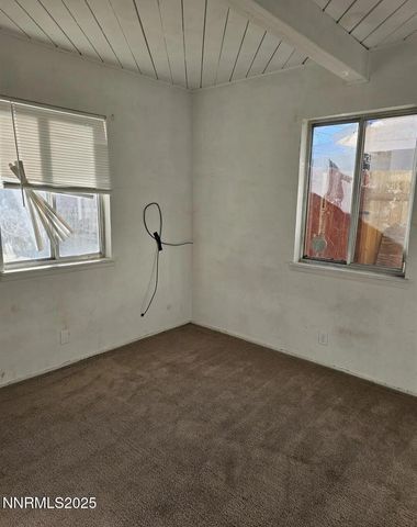 108 5th Street, Hawthorne, NV 89415