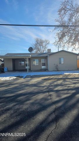 108 5th Street, Hawthorne, NV 89415