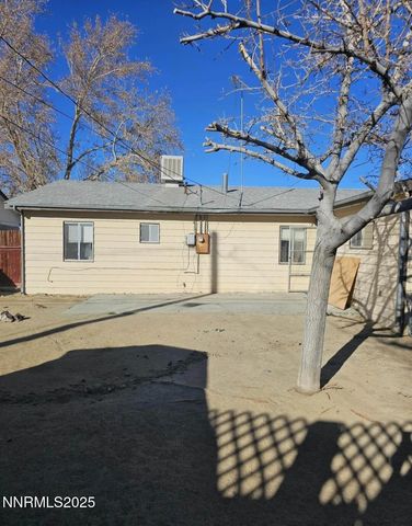 108 5th Street, Hawthorne, NV 89415