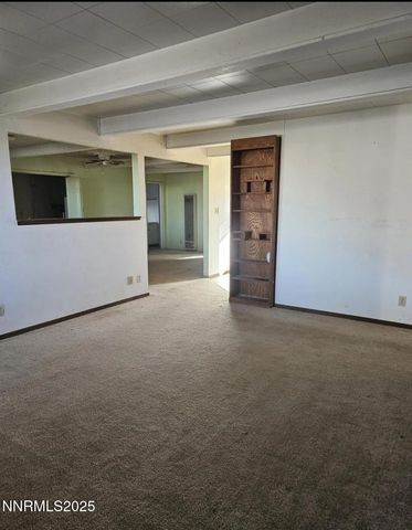 108 5th Street, Hawthorne, NV 89415