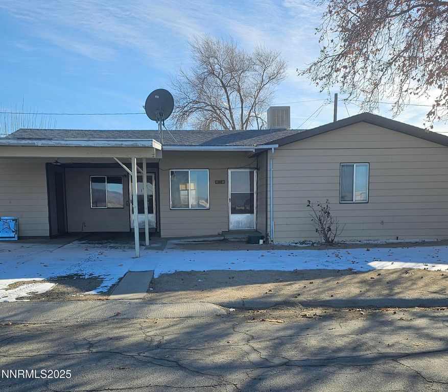 108 5th Street, Hawthorne, NV 89415