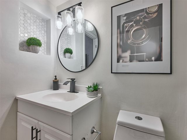 3870 NW 21st Court, Coconut Creek, FL 33066