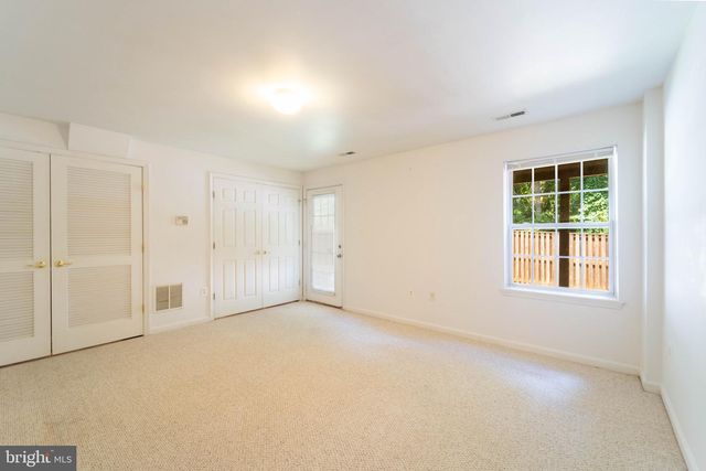 15154 BRAZIL CIR, Woodbridge, VA 22193