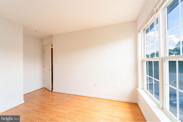 15154 BRAZIL CIR, Woodbridge, VA 22193