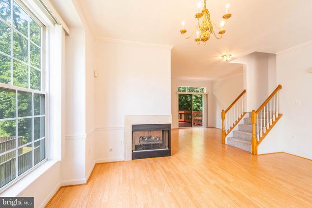 15154 BRAZIL CIR, Woodbridge, VA 22193