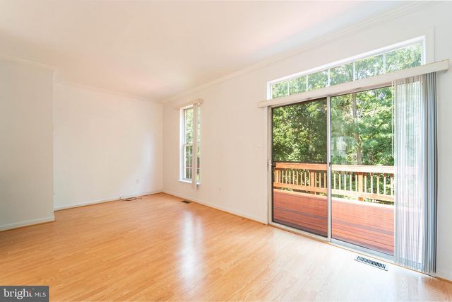 15154 BRAZIL CIR, Woodbridge, VA 22193