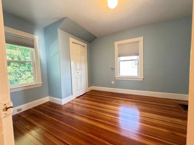 17 Russell Rd, Winchester, MA 01890